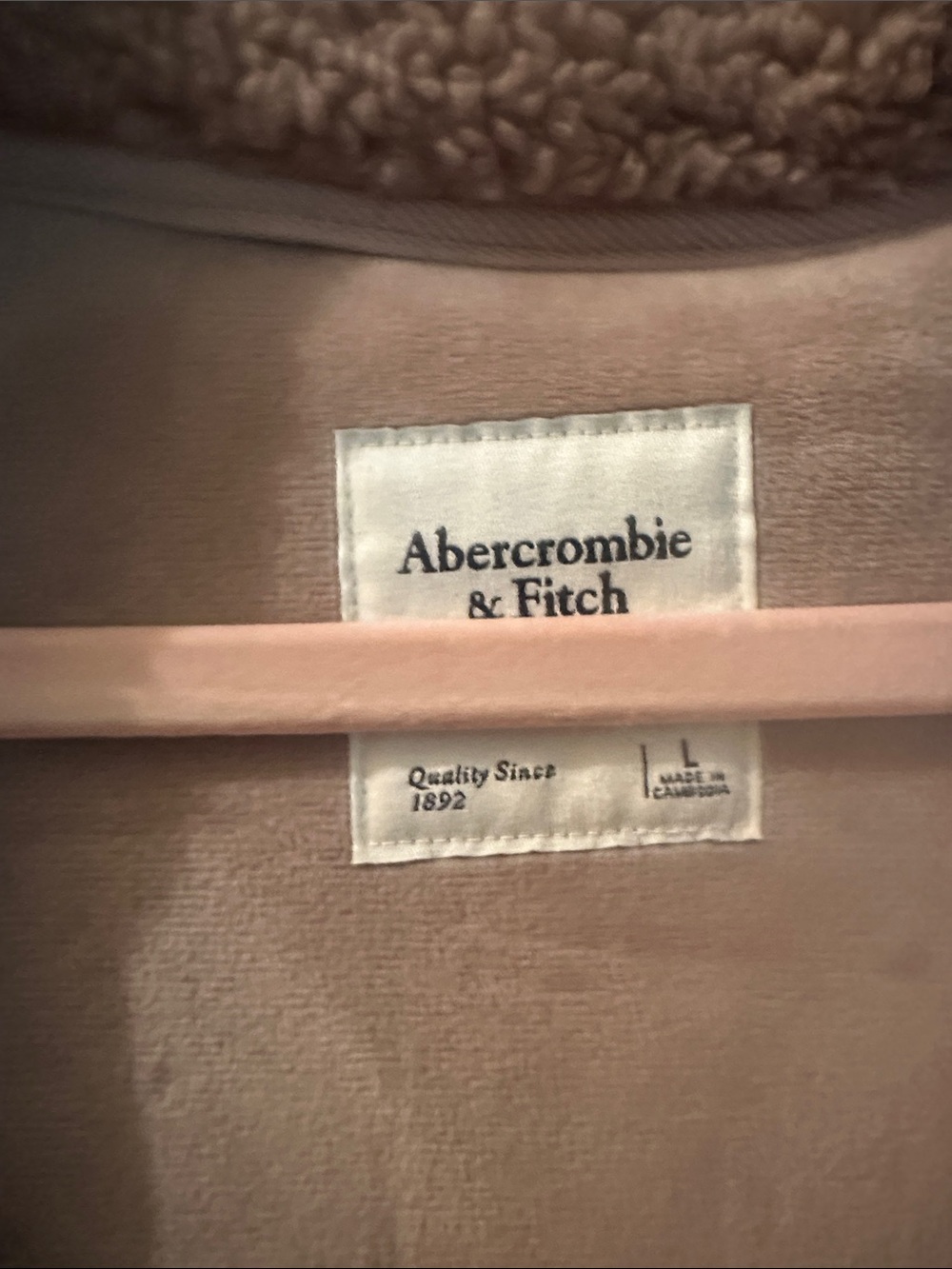A&F Sherpa Jacket - Picture 2 of 5
